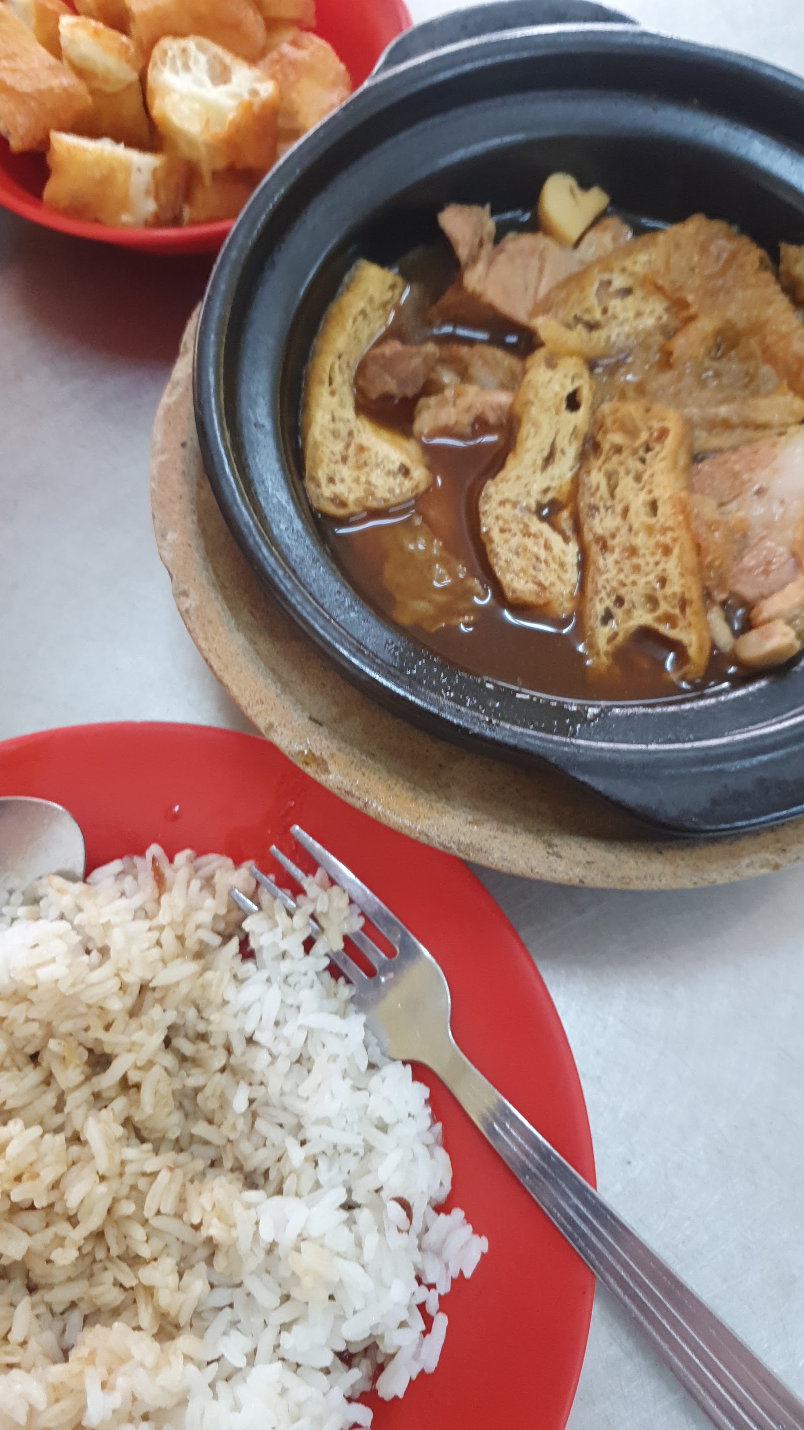 葉泉（亁）肉骨茶 Restoran Yip Chuen 11